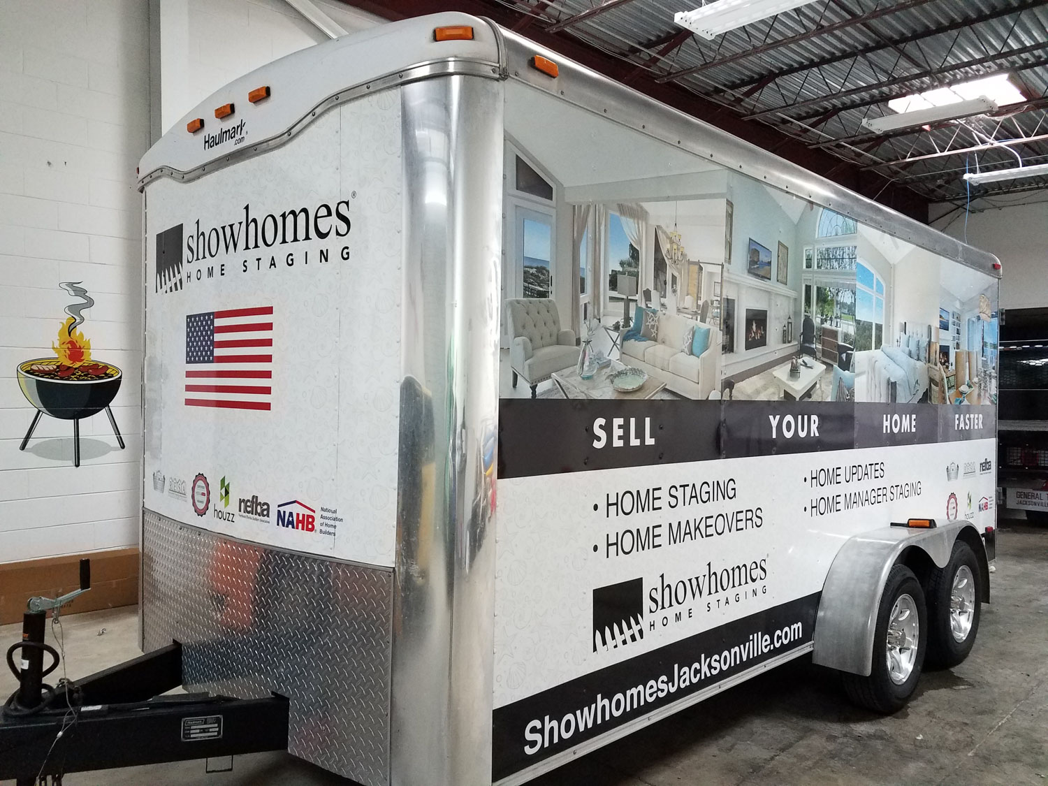Showhomes Home Staging Truck